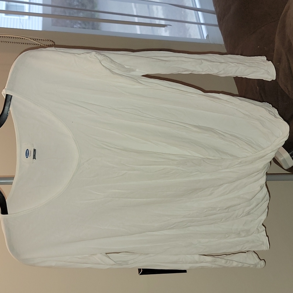 Old Navy white long sleeve blouse